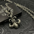 Chrome Hearts „Fleur de Lis“-Tropfenanhänger – 925er Sterlingsilber, Rock Saints Schmuck